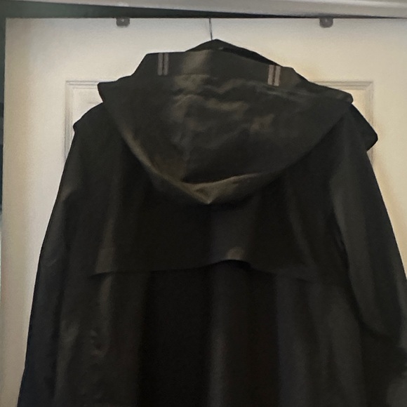 Men's Black Hooded Jacket - Picture 9 of 10